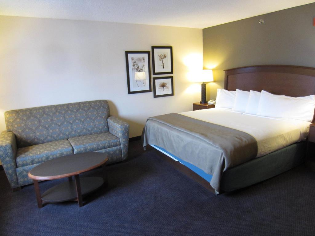 Americinn By Wyndham Hutchinson Ruang foto